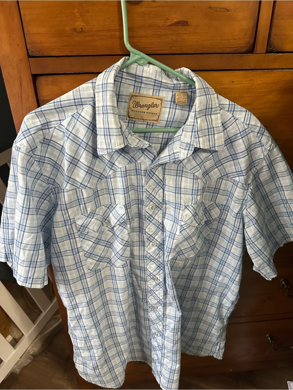 Wrangler Men's Regular Fit Short Sleeve Western Shirt